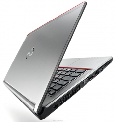 Fujitsu LIFEBOOK E733 (E7330MF065RU)