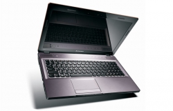 Lenovo IdeaPad Y570 59315573