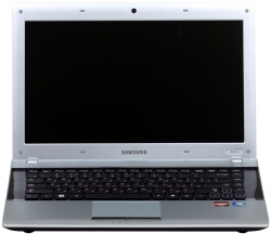 Samsung RV415 